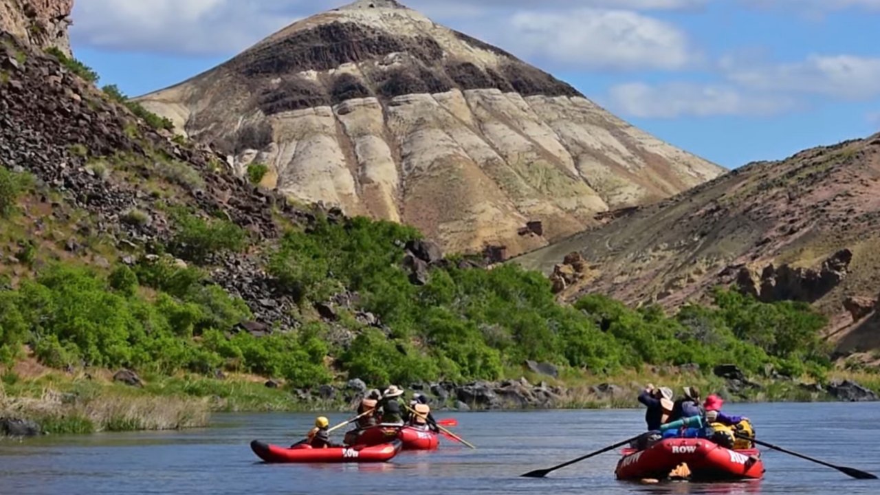raft on the owyhee river
